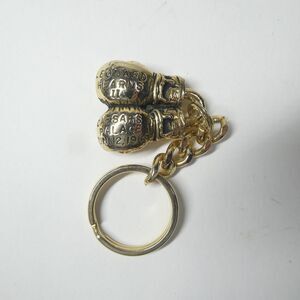 Sugar Ray Leonard Hearns II Caesars Palace 1989 Boxing Gloves Keychain Vintage